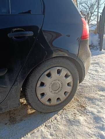 Чорний Фольксваген Гольф, об'ємом двигуна 1.4 л та пробігом 203 тис. км за 4800 $, фото 4 на Automoto.ua