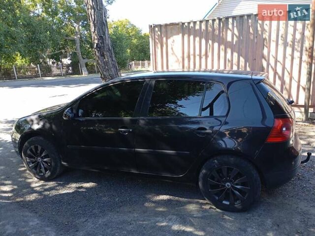 Черный Фольксваген Гольф, объемом двигателя 1.6 л и пробегом 251 тыс. км за 6200 $, фото 2 на Automoto.ua