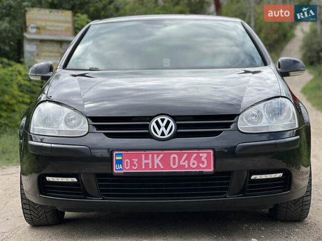 Черный Фольксваген Гольф, объемом двигателя 1.4 л и пробегом 175 тыс. км за 4900 $, фото 13 на Automoto.ua