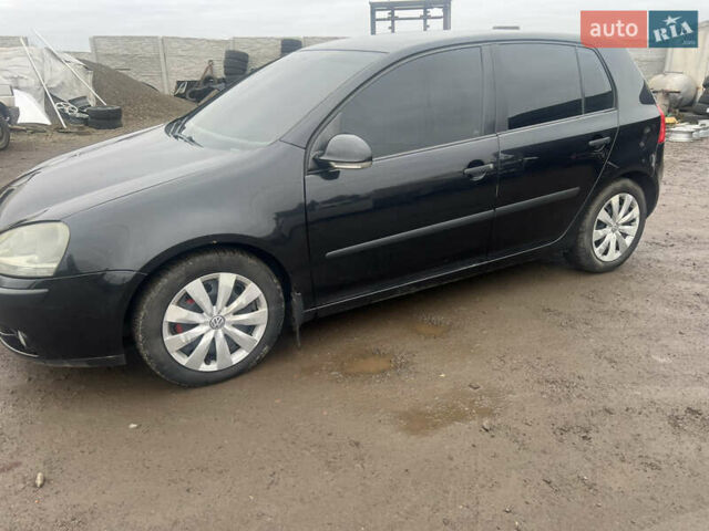 Черный Фольксваген Гольф, объемом двигателя 1.98 л и пробегом 320 тыс. км за 3900 $, фото 1 на Automoto.ua