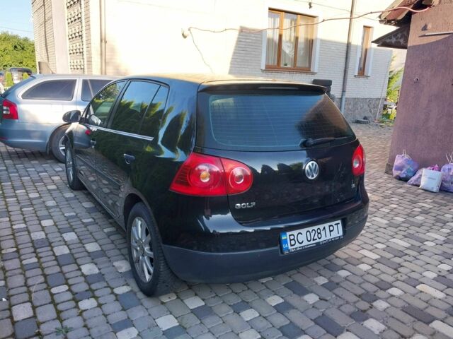 Черный Фольксваген Гольф, объемом двигателя 1.6 л и пробегом 223 тыс. км за 6400 $, фото 7 на Automoto.ua