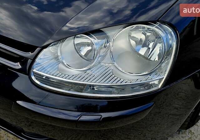 Чорний Фольксваген Гольф, об'ємом двигуна 1.6 л та пробігом 221 тис. км за 7399 $, фото 36 на Automoto.ua