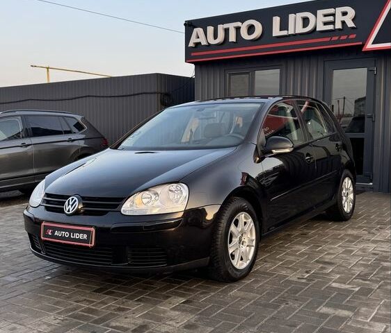 Чорний Фольксваген Гольф, об'ємом двигуна 1.6 л та пробігом 137 тис. км за 7000 $, фото 8 на Automoto.ua