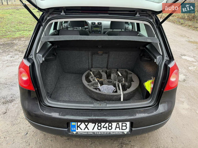 Чорний Фольксваген Гольф, об'ємом двигуна 1.4 л та пробігом 256 тис. км за 5800 $, фото 5 на Automoto.ua