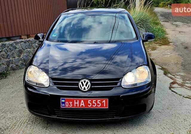 Чорний Фольксваген Гольф, об'ємом двигуна 1.6 л та пробігом 221 тис. км за 7399 $, фото 5 на Automoto.ua