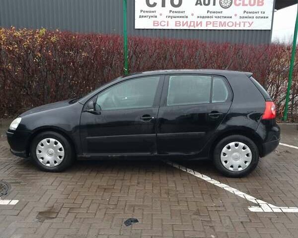 Черный Фольксваген Гольф, объемом двигателя 1.6 л и пробегом 260 тыс. км за 4900 $, фото 4 на Automoto.ua