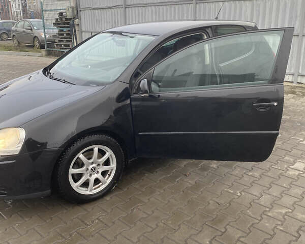 Чорний Фольксваген Гольф, об'ємом двигуна 1.98 л та пробігом 228 тис. км за 6000 $, фото 2 на Automoto.ua