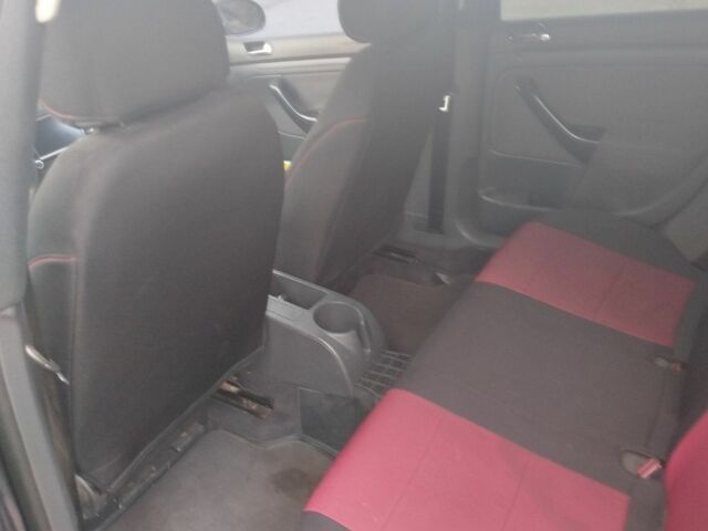 Чорний Фольксваген Гольф, об'ємом двигуна 0 л та пробігом 170 тис. км за 5200 $, фото 4 на Automoto.ua