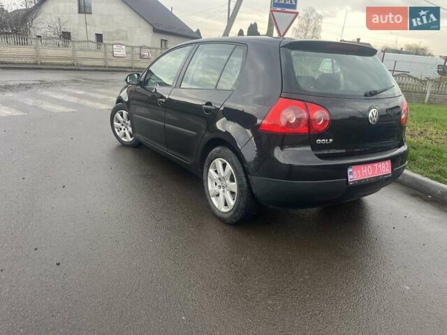 Черный Фольксваген Гольф, объемом двигателя 1.4 л и пробегом 226 тыс. км за 4450 $, фото 19 на Automoto.ua
