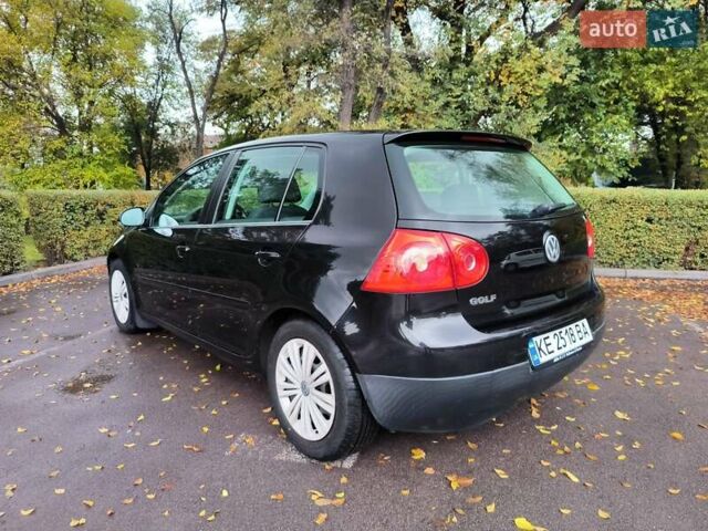 Чорний Фольксваген Гольф, об'ємом двигуна 1.39 л та пробігом 280 тис. км за 5600 $, фото 36 на Automoto.ua