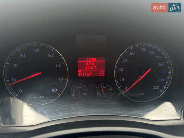 Черный Фольксваген Гольф, объемом двигателя 1.39 л и пробегом 121 тыс. км за 5150 $, фото 29 на Automoto.ua