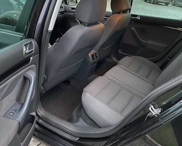 Чорний Фольксваген Гольф, об'ємом двигуна 1.6 л та пробігом 221 тис. км за 6500 $, фото 12 на Automoto.ua