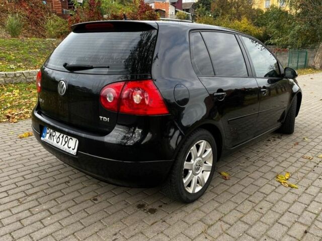 Черный Фольксваген Гольф, объемом двигателя 1.9 л и пробегом 240 тыс. км за 1500 $, фото 2 на Automoto.ua