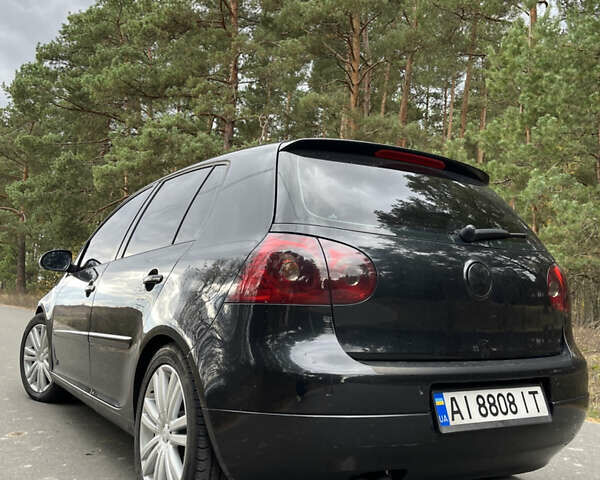 Черный Фольксваген Гольф, объемом двигателя 2 л и пробегом 330 тыс. км за 5700 $, фото 5 на Automoto.ua