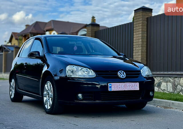 Черный Фольксваген Гольф, объемом двигателя 1.6 л и пробегом 215 тыс. км за 6500 $, фото 11 на Automoto.ua