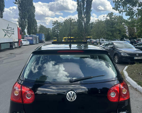 Черный Фольксваген Гольф, объемом двигателя 1.6 л и пробегом 129 тыс. км за 6200 $, фото 3 на Automoto.ua