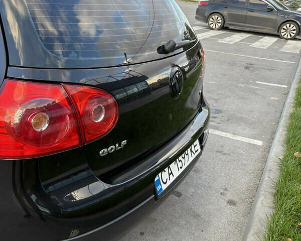 Черный Фольксваген Гольф, объемом двигателя 1.6 л и пробегом 216 тыс. км за 6100 $, фото 8 на Automoto.ua