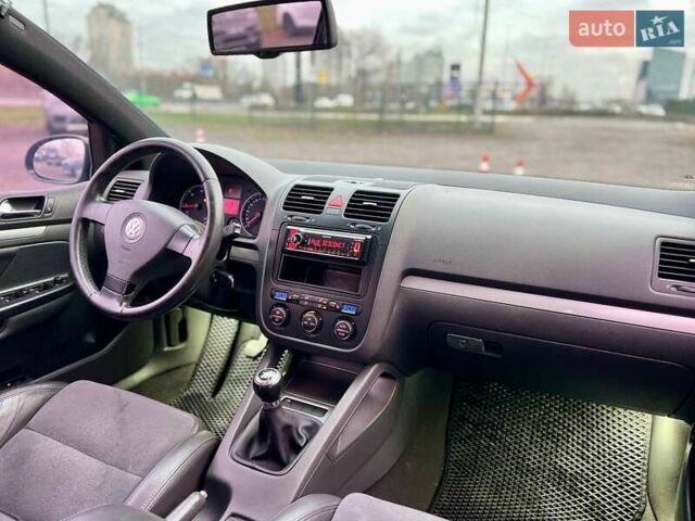 Чорний Фольксваген Гольф, об'ємом двигуна 1.97 л та пробігом 391 тис. км за 5800 $, фото 18 на Automoto.ua