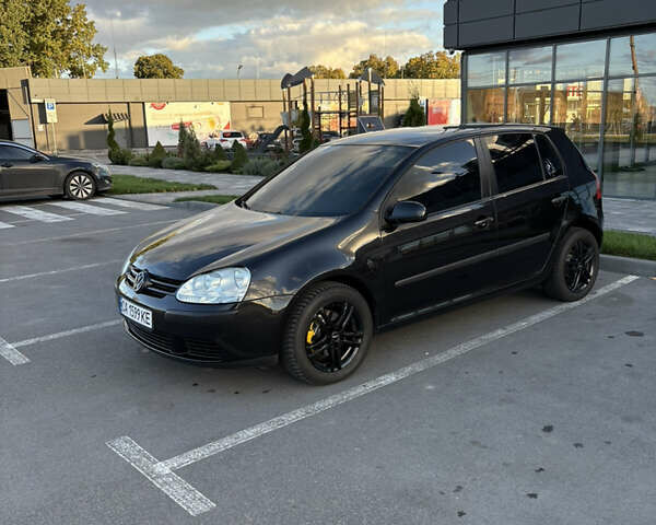 Черный Фольксваген Гольф, объемом двигателя 1.6 л и пробегом 216 тыс. км за 6100 $, фото 33 на Automoto.ua