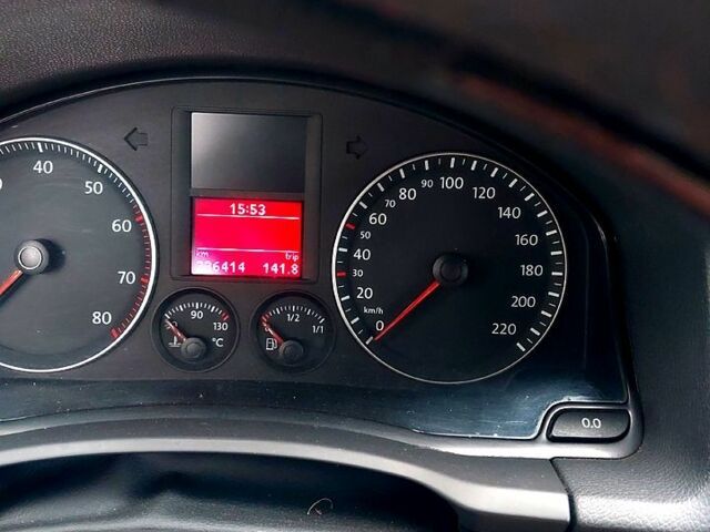 Черный Фольксваген Гольф, объемом двигателя 1.4 л и пробегом 0 тыс. км за 5700 $, фото 4 на Automoto.ua