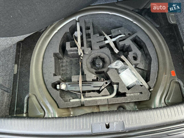 Чорний Фольксваген Гольф, об'ємом двигуна 1.6 л та пробігом 236 тис. км за 6000 $, фото 14 на Automoto.ua