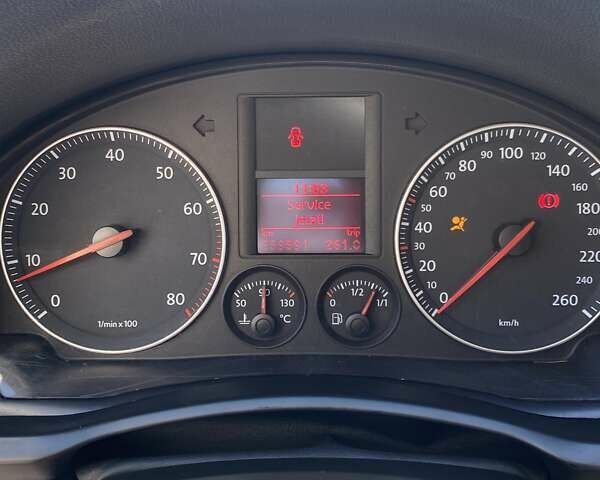 Чорний Фольксваген Гольф, об'ємом двигуна 1.6 л та пробігом 260 тис. км за 6000 $, фото 11 на Automoto.ua