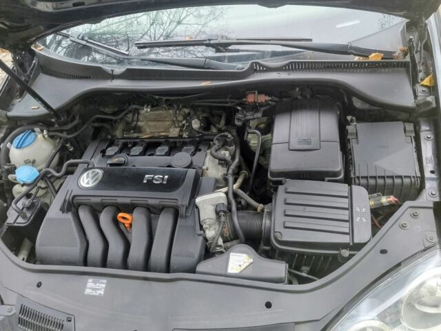 Черный Фольксваген Гольф, объемом двигателя 2 л и пробегом 230 тыс. км за 6500 $, фото 7 на Automoto.ua