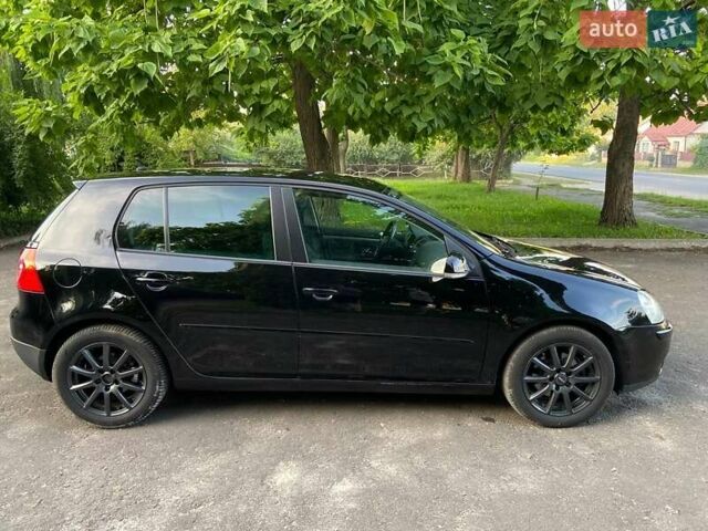 Чорний Фольксваген Гольф, об'ємом двигуна 1.6 л та пробігом 233 тис. км за 4950 $, фото 8 на Automoto.ua