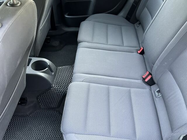 Черный Фольксваген Гольф, объемом двигателя 1.4 л и пробегом 205 тыс. км за 5300 $, фото 16 на Automoto.ua