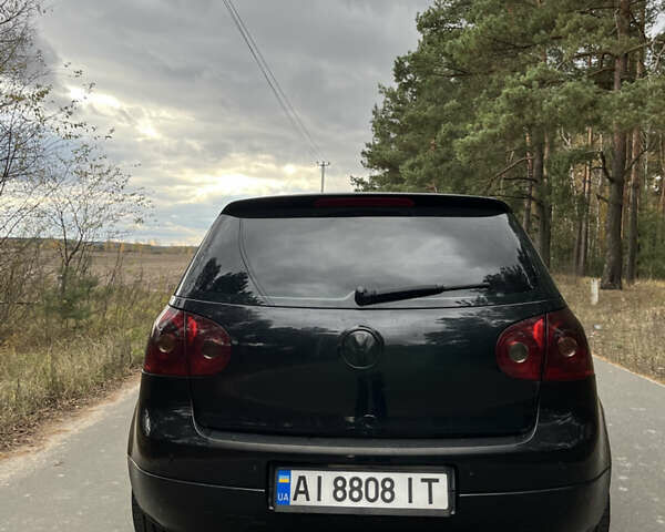 Черный Фольксваген Гольф, объемом двигателя 2 л и пробегом 330 тыс. км за 5700 $, фото 7 на Automoto.ua