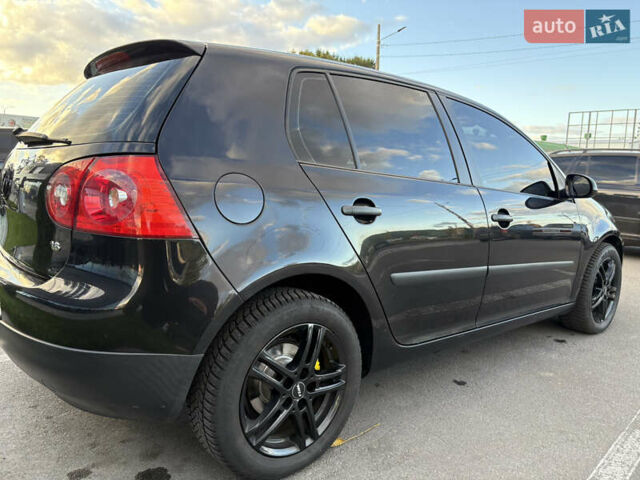 Черный Фольксваген Гольф, объемом двигателя 1.6 л и пробегом 216 тыс. км за 6100 $, фото 4 на Automoto.ua