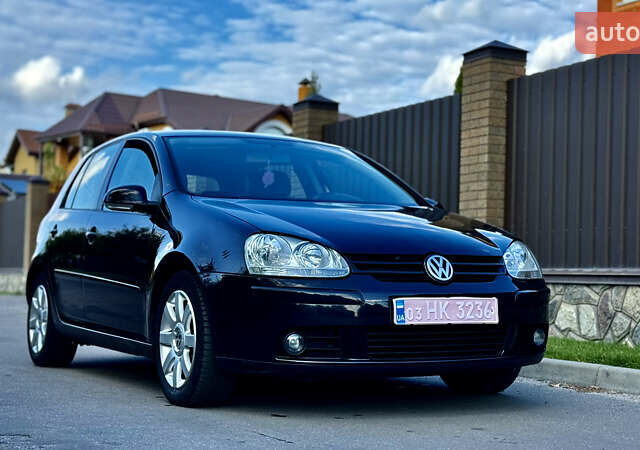 Черный Фольксваген Гольф, объемом двигателя 1.6 л и пробегом 215 тыс. км за 6500 $, фото 2 на Automoto.ua