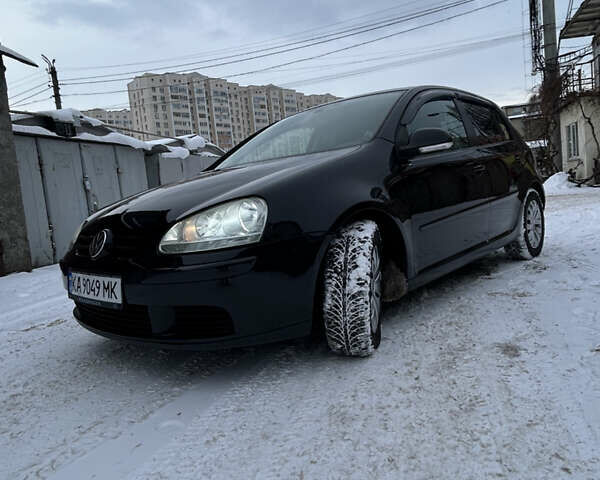 Черный Фольксваген Гольф, объемом двигателя 1.6 л и пробегом 252 тыс. км за 6500 $, фото 1 на Automoto.ua