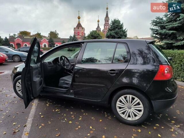 Чорний Фольксваген Гольф, об'ємом двигуна 1.39 л та пробігом 280 тис. км за 5600 $, фото 15 на Automoto.ua