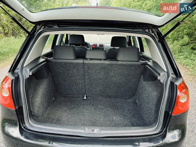 Чорний Фольксваген Гольф, об'ємом двигуна 1.6 л та пробігом 235 тис. км за 5300 $, фото 7 на Automoto.ua