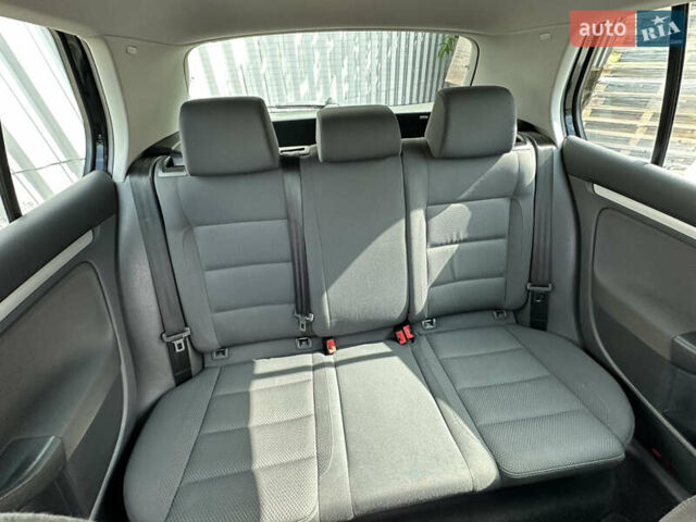 Чорний Фольксваген Гольф, об'ємом двигуна 1.6 л та пробігом 236 тис. км за 6000 $, фото 18 на Automoto.ua