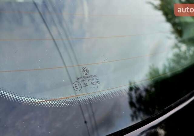 Черный Фольксваген Гольф, объемом двигателя 1.6 л и пробегом 210 тыс. км за 7299 $, фото 35 на Automoto.ua