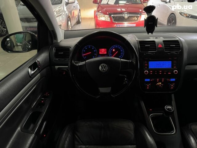 Чорний Фольксваген Гольф, об'ємом двигуна 0 л та пробігом 205 тис. км за 6500 $, фото 11 на Automoto.ua