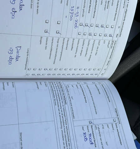 Черный Фольксваген Гольф, объемом двигателя 1.6 л и пробегом 215 тыс. км за 6500 $, фото 23 на Automoto.ua