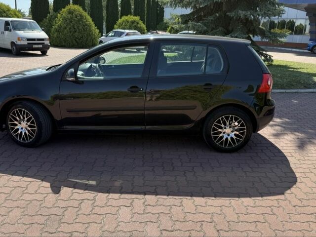 Чорний Фольксваген Гольф, об'ємом двигуна 1.4 л та пробігом 195 тис. км за 4600 $, фото 1 на Automoto.ua