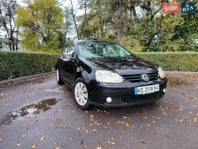 Чорний Фольксваген Гольф, об'ємом двигуна 1.39 л та пробігом 280 тис. км за 5600 $, фото 30 на Automoto.ua