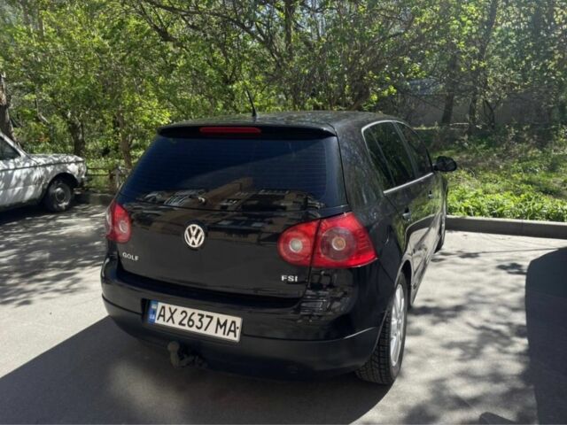 Черный Фольксваген Гольф, объемом двигателя 1.4 л и пробегом 270 тыс. км за 3800 $, фото 4 на Automoto.ua