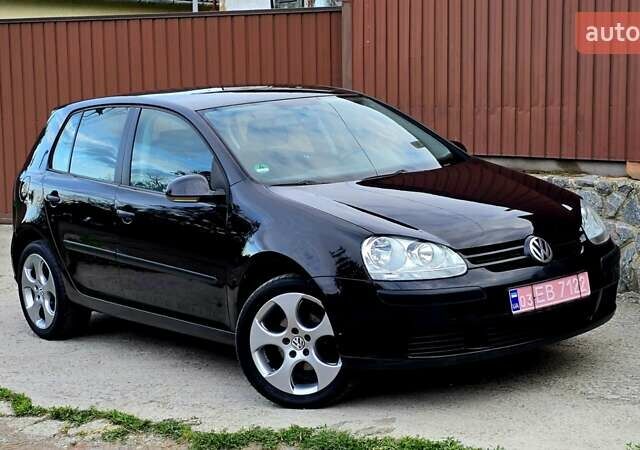 Черный Фольксваген Гольф, объемом двигателя 1.6 л и пробегом 210 тыс. км за 7299 $, фото 10 на Automoto.ua