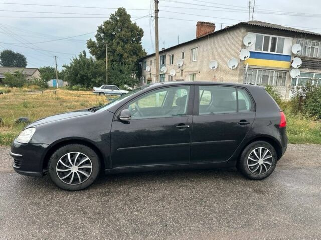 Черный Фольксваген Гольф, объемом двигателя 1.4 л и пробегом 220 тыс. км за 5200 $, фото 2 на Automoto.ua