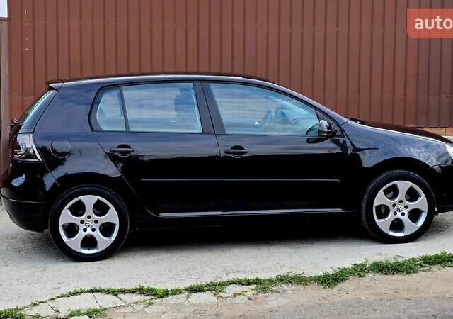 Черный Фольксваген Гольф, объемом двигателя 1.6 л и пробегом 210 тыс. км за 7299 $, фото 16 на Automoto.ua