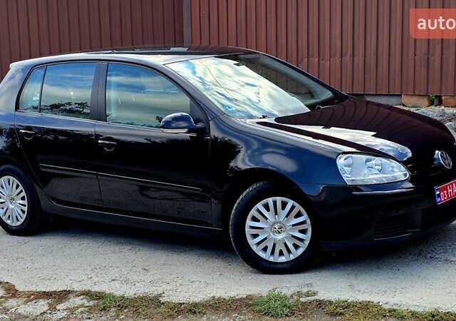 Чорний Фольксваген Гольф, об'ємом двигуна 1.6 л та пробігом 221 тис. км за 7399 $, фото 11 на Automoto.ua