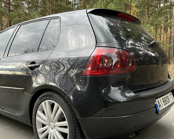 Черный Фольксваген Гольф, объемом двигателя 2 л и пробегом 330 тыс. км за 5700 $, фото 12 на Automoto.ua