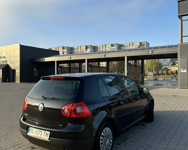 Черный Фольксваген Гольф, объемом двигателя 1.6 л и пробегом 192 тыс. км за 6000 $, фото 2 на Automoto.ua