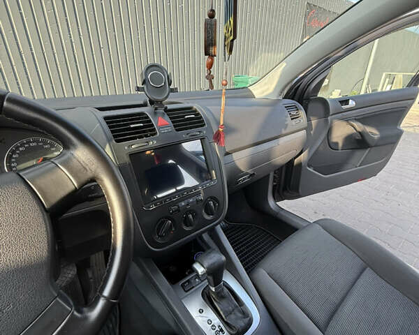 Чорний Фольксваген Гольф, об'ємом двигуна 1.6 л та пробігом 203 тис. км за 6300 $, фото 17 на Automoto.ua