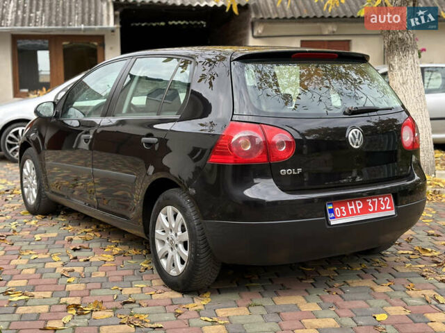 Черный Фольксваген Гольф, объемом двигателя 1.4 л и пробегом 270 тыс. км за 5049 $, фото 3 на Automoto.ua